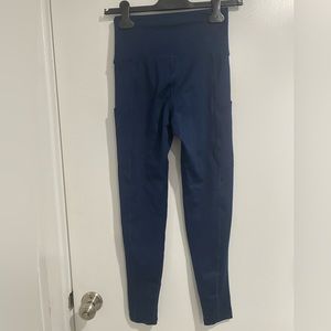American eagle the everything pocket legging navy size small